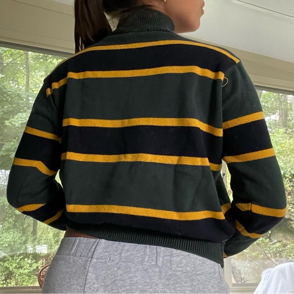 Brandy Melville vintage inspired turtleneck sweater - Picture 3 of 3